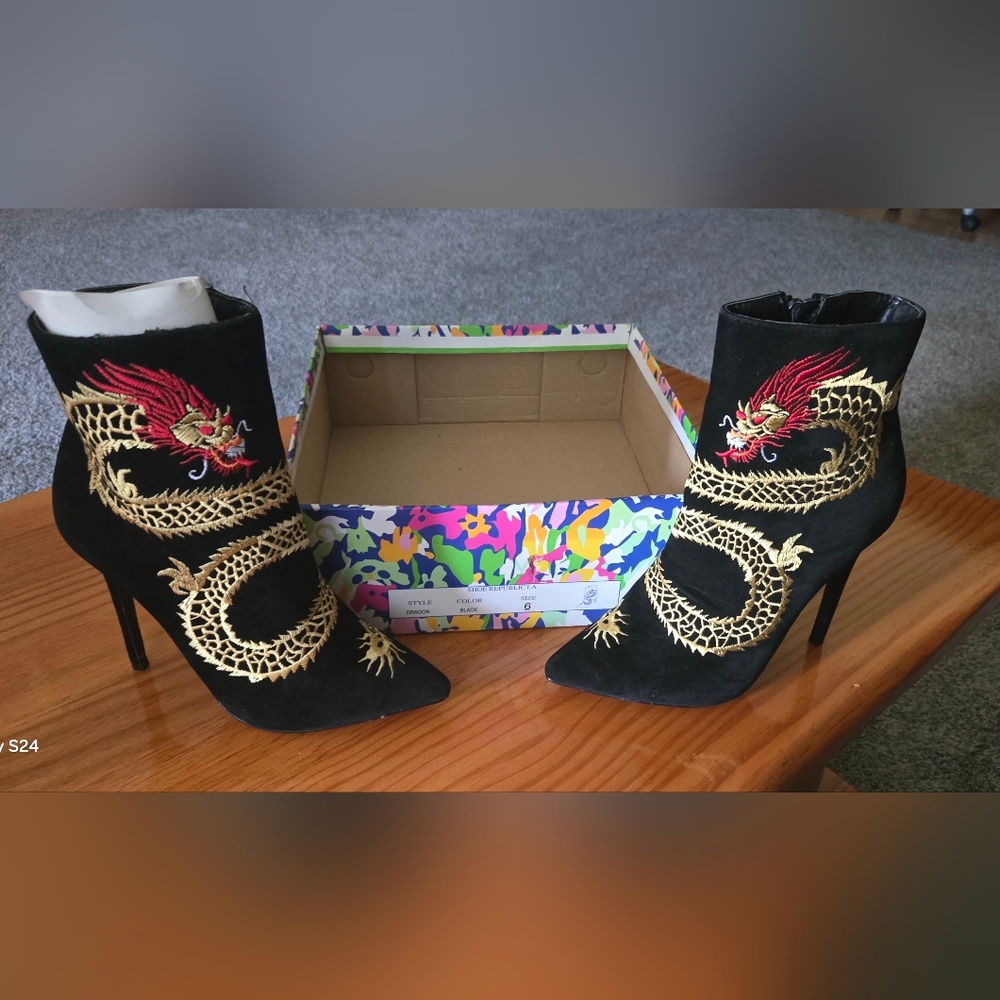 Shoe Republic LA Black and Gold Dragon Ankle Boots